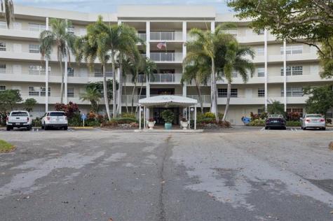 821 Cypress Boulevard Pompano Beach FL 33069