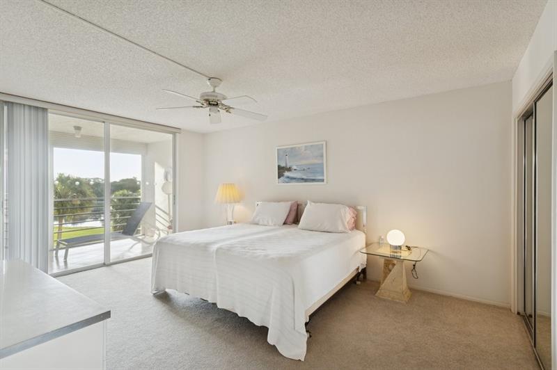 821 Cypress Boulevard Pompano Beach FL 33069