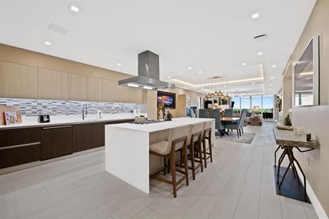 435 Bayshore Fort Lauderdale FL 33304