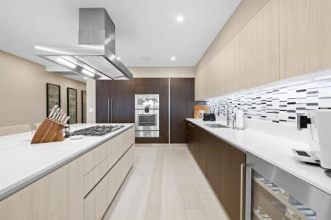 435 Bayshore Fort Lauderdale FL 33304