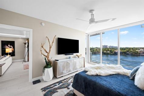 435 Bayshore Fort Lauderdale FL 33304
