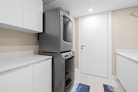 435 Bayshore Fort Lauderdale FL 33304