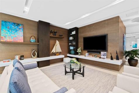 435 Bayshore Fort Lauderdale FL 33304