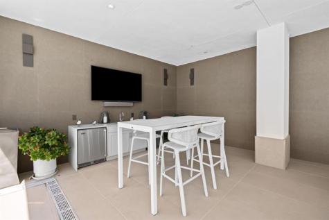 435 Bayshore Fort Lauderdale FL 33304