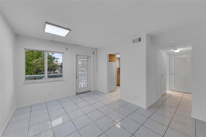 2151 NE 42nd Court Lighthouse Point FL 33064