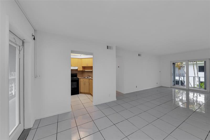 2151 NE 42nd Court Lighthouse Point FL 33064