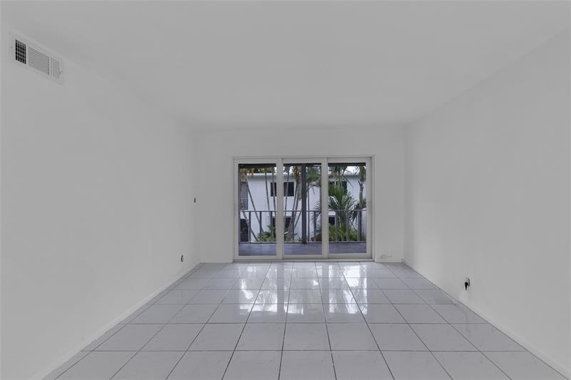 2151 NE 42nd Court Lighthouse Point FL 33064