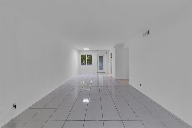 2151 NE 42nd Court Lighthouse Point FL 33064