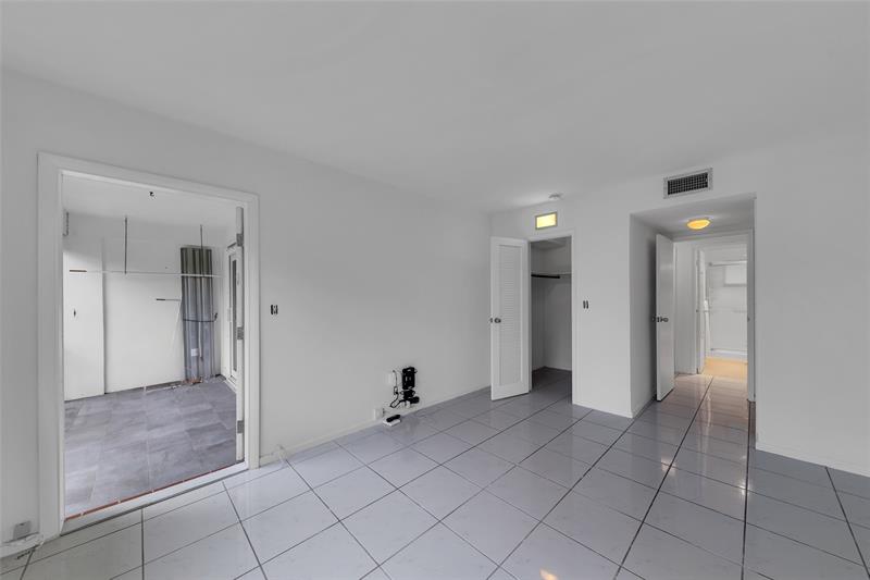 2151 NE 42nd Court Lighthouse Point FL 33064