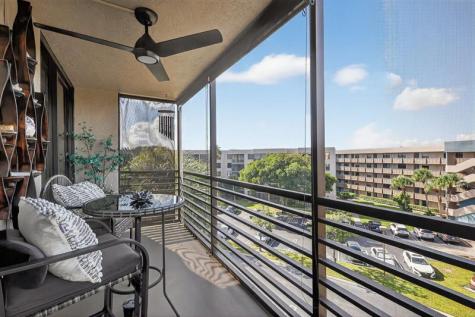 1000 Colony Point Circle Pembroke Pines FL 33026