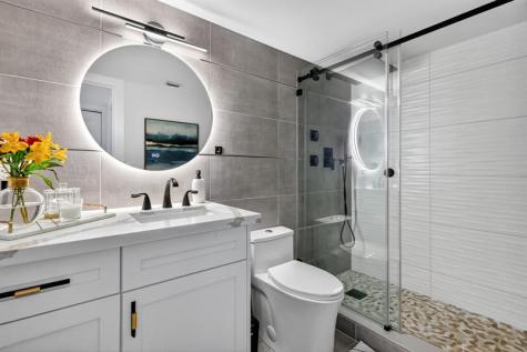 1000 Colony Point Circle Pembroke Pines FL 33026