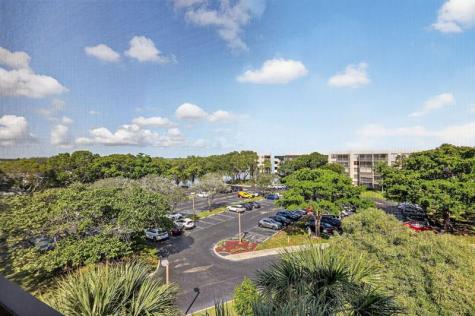 1000 Colony Point Circle Pembroke Pines FL 33026
