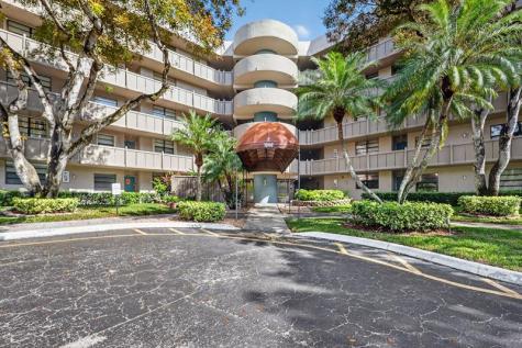 1000 Colony Point Circle Pembroke Pines FL 33026