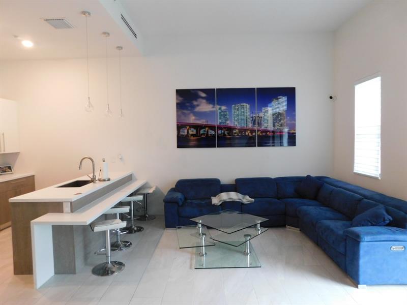 4381 NW 9th Street Plantation FL 33317