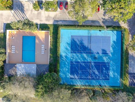 3939 NE 5th Avenue Boca Raton FL 33431