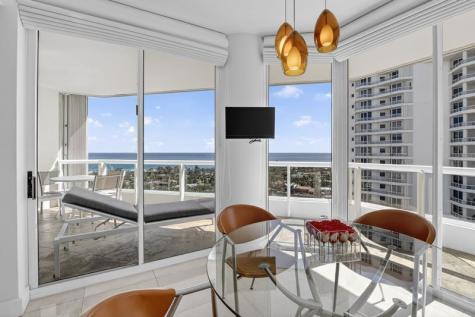 21150 Point Place Miami FL 33180