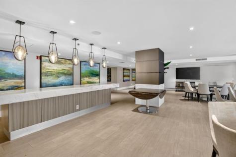 21150 Point Place Miami FL 33180