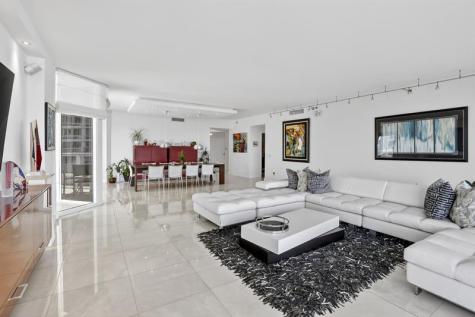 21150 Point Place Miami FL 33180