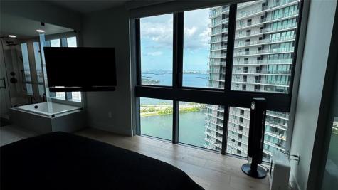 650 NE 32nd Street Miami FL 33137