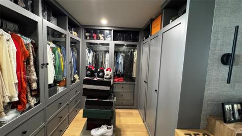 650 NE 32nd Street Miami FL 33137