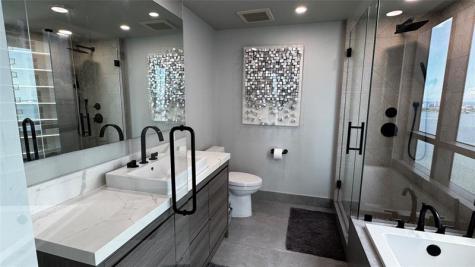 650 NE 32nd Street Miami FL 33137