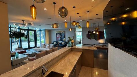 650 NE 32nd Street Miami FL 33137