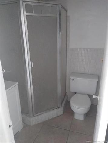 1321 NW 43rd Avenue Lauderhill FL 33313