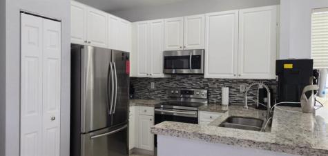1723 NW 78th Way Pembroke Pines FL 33024