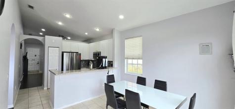 1723 NW 78th Way Pembroke Pines FL 33024