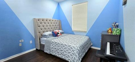 1723 NW 78th Way Pembroke Pines FL 33024