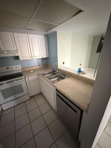1531 SE Royal Green Circle Port St Lucie FL 34952