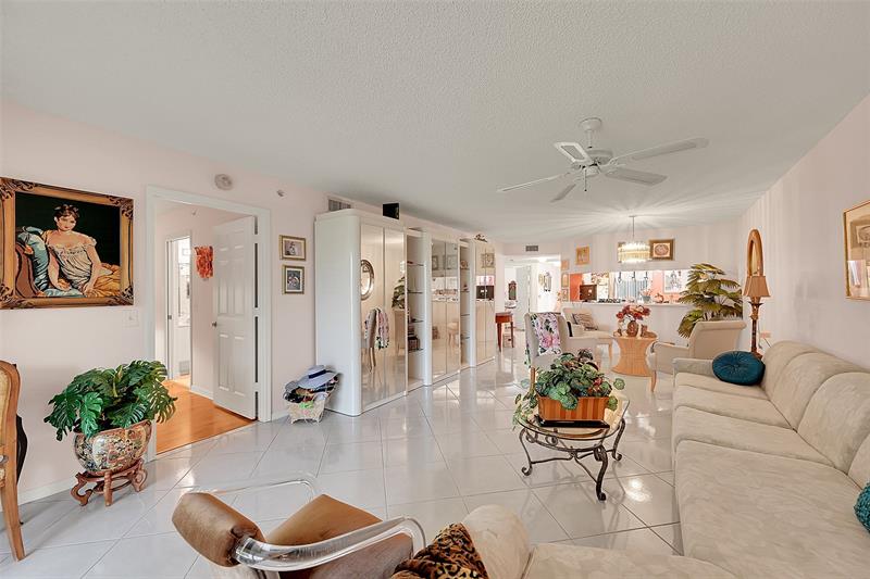 2541 N Nob Hill Road Sunrise FL 33322