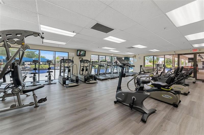 2541 N Nob Hill Road Sunrise FL 33322