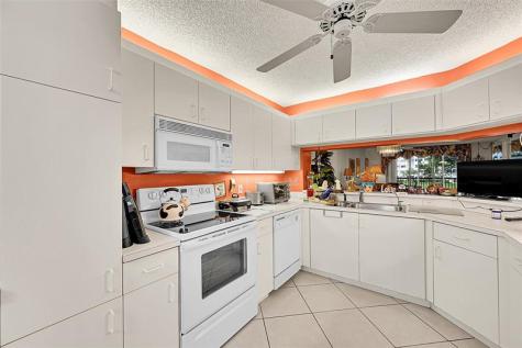 2541 N Nob Hill Road Sunrise FL 33322