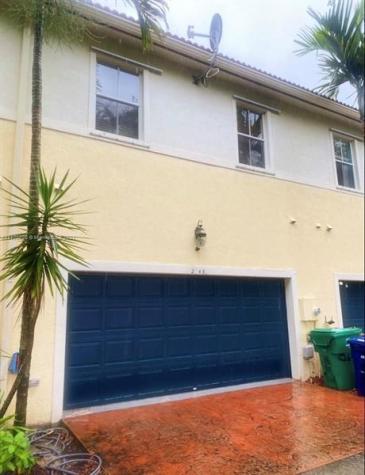 2643 SW 99th Way Miramar FL 33025