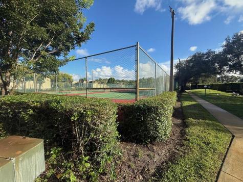 2935 SW 22nd Avenue Delray Beach FL 33445
