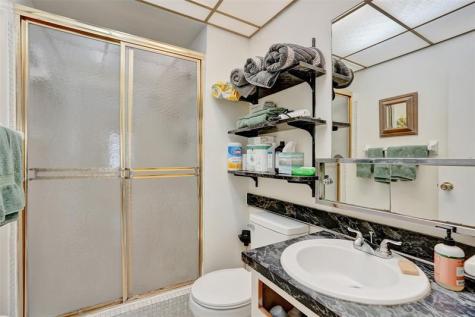 1461 S Ocean Boulevard Lauderdale By The Sea FL 33062