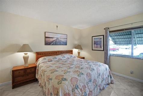 444 Pine Glen Lane Greenacres FL 33463