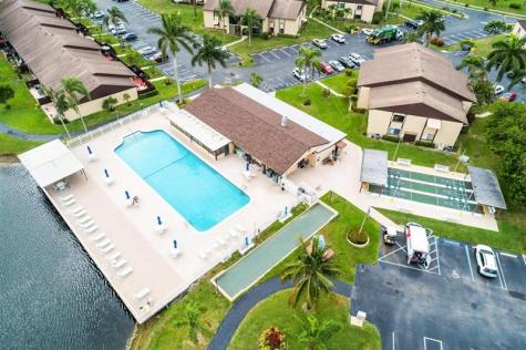 444 Pine Glen Lane Greenacres FL 33463