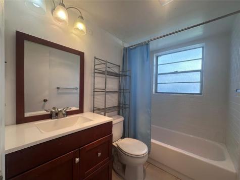 378 Durham L Deerfield Beach FL 33442