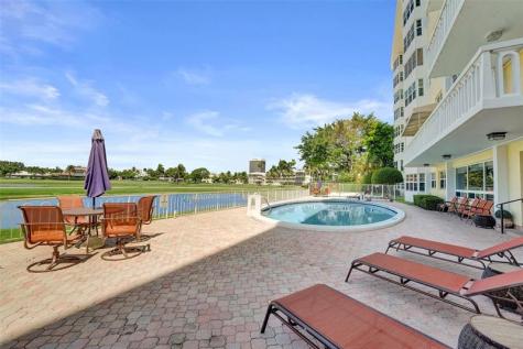 2500 NE 48th Lane Fort Lauderdale FL 33308