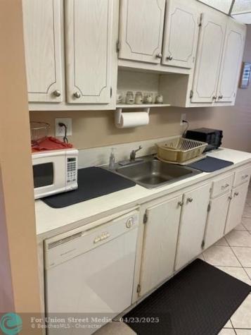 2649 NW 48th Terrace Lauderdale Lakes FL 33313