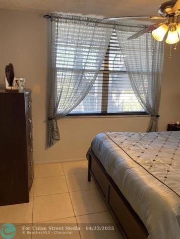 2649 NW 48th Terrace Lauderdale Lakes FL 33313