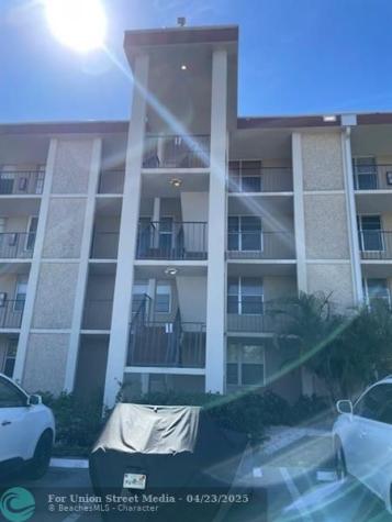 2649 NW 48th Terrace Lauderdale Lakes FL 33313