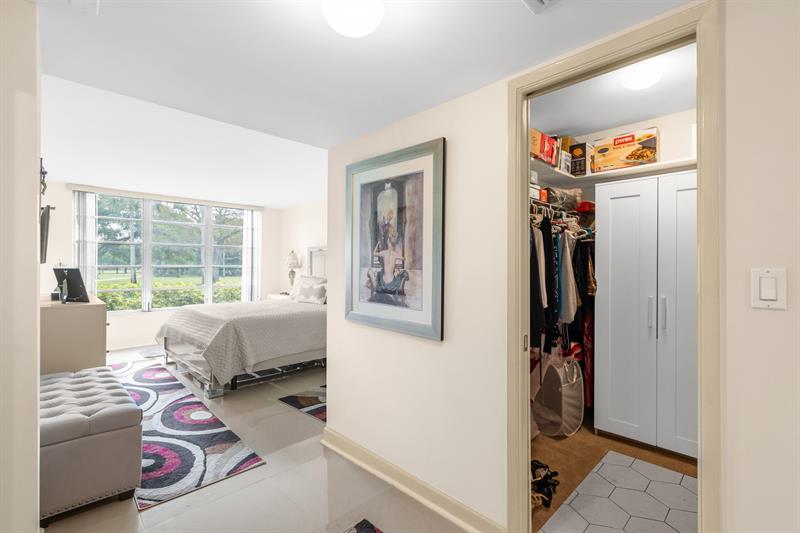 3800 Oaks Clubhouse Drive Pompano Beach FL 33069