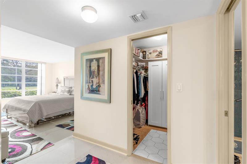 3800 Oaks Clubhouse Drive Pompano Beach FL 33069