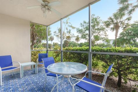 3800 Oaks Clubhouse Drive Pompano Beach FL 33069