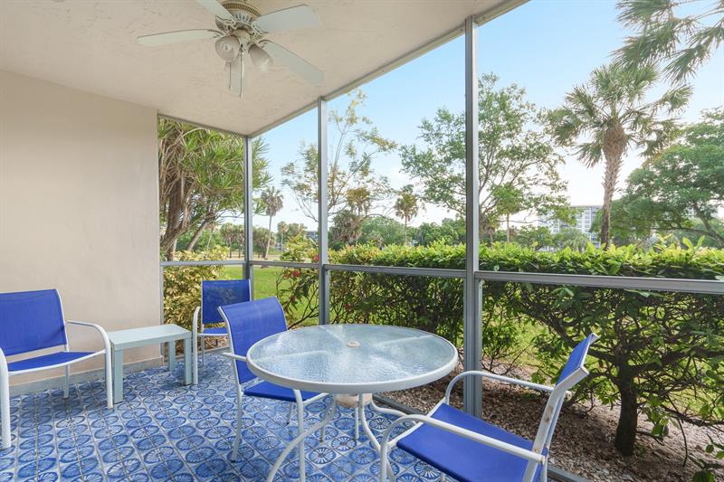 3800 Oaks Clubhouse Drive Pompano Beach FL 33069