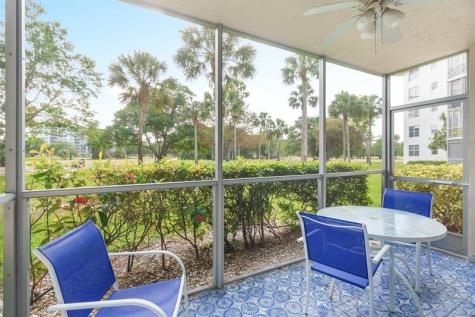3800 Oaks Clubhouse Drive Pompano Beach FL 33069