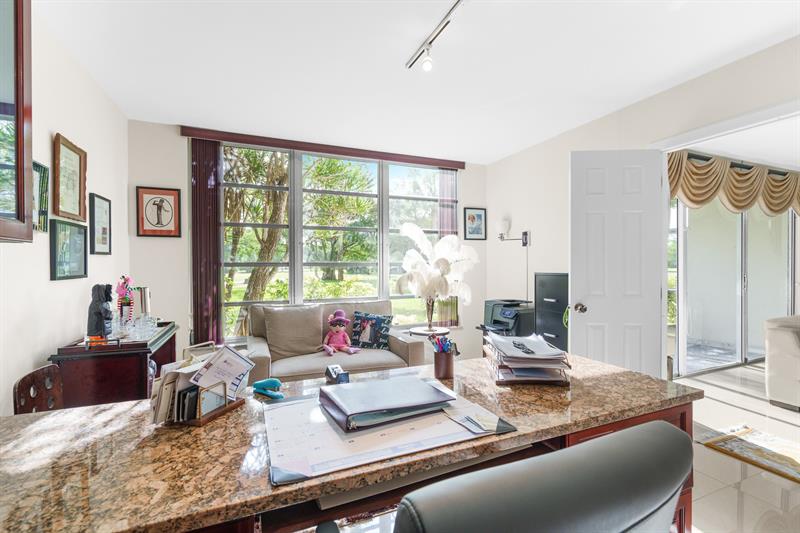 3800 Oaks Clubhouse Drive Pompano Beach FL 33069